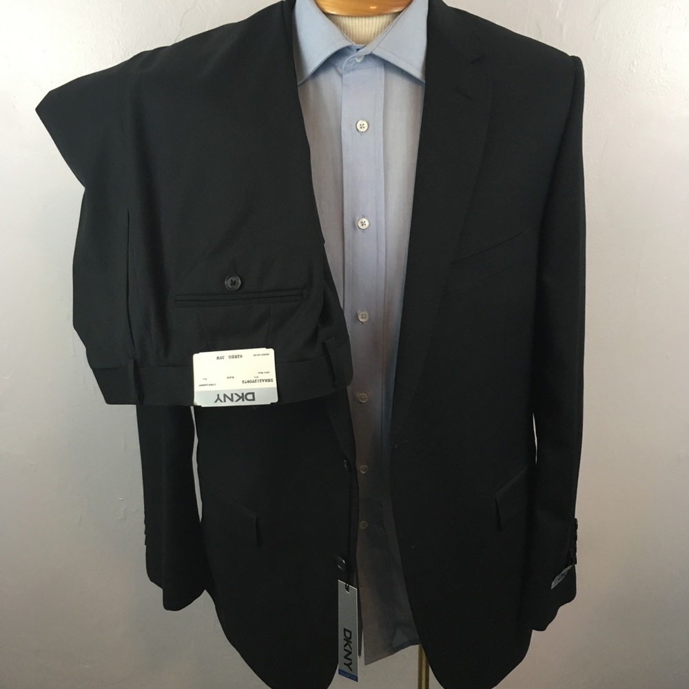 New dkny 2 piece 42r men’s suit black slim fit 2 button 100% wool nwt ea0060